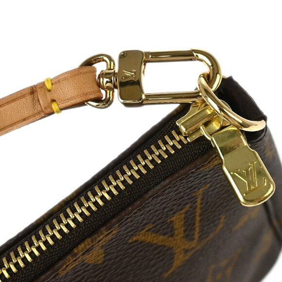 Louis Vuitton Monogram Pochette Accessoires Handbag - Picture 5 of 7